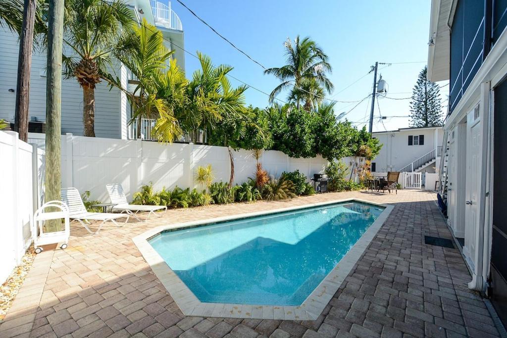 Canal 309 - Right In Siesta Key Village! エクステリア 写真