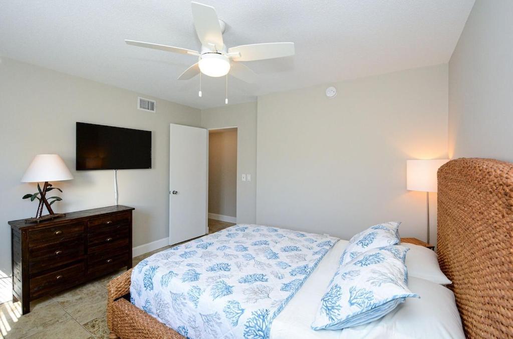 Canal 309 - Right In Siesta Key Village! エクステリア 写真
